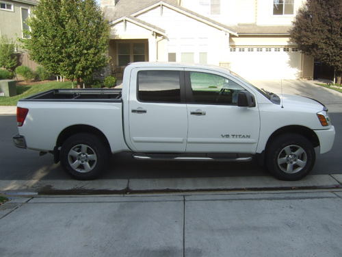 Nissan Titan Stock Tires and Wheels